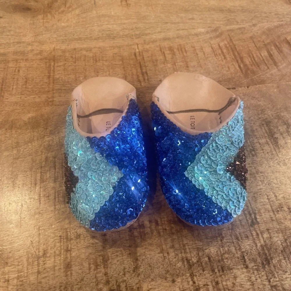 Le Toit de La Lune Handmade Leather Slippers Girls Size 8 Sequins Blue
